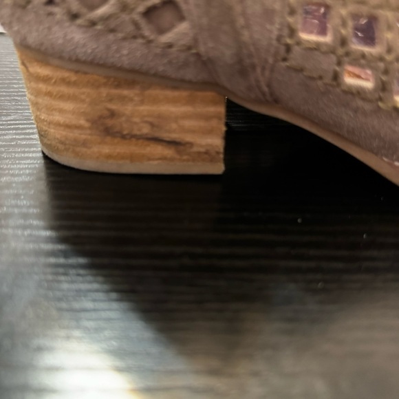 Jeffery Campbell Suede Taggart Cutout Taupe Ankle Boots - Picture 11 of 11